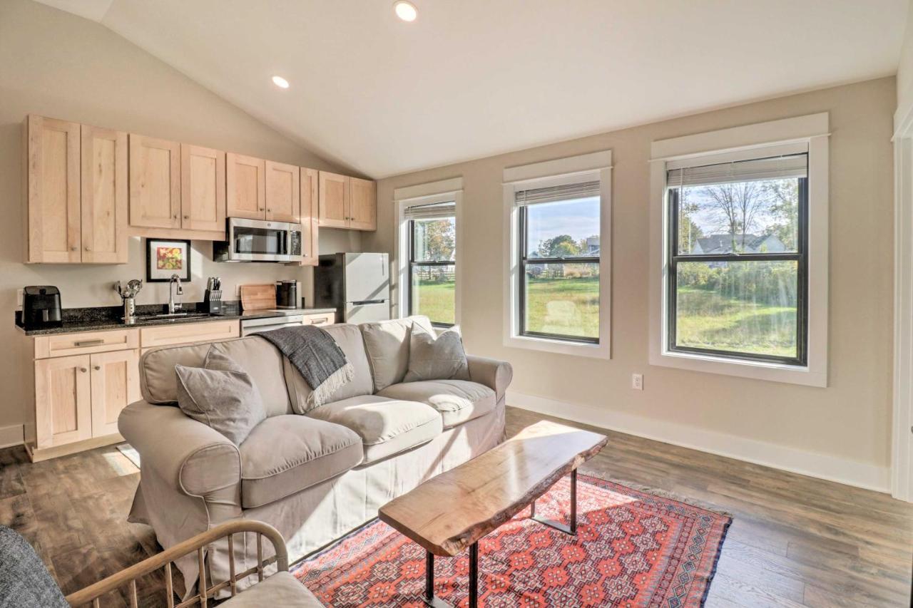 Bright Crozet Apartment With Mountain Views! Exterior photo