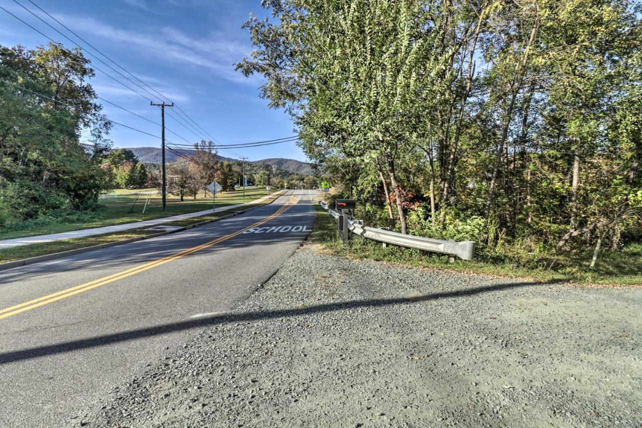Bright Crozet Apartment With Mountain Views! Exterior photo